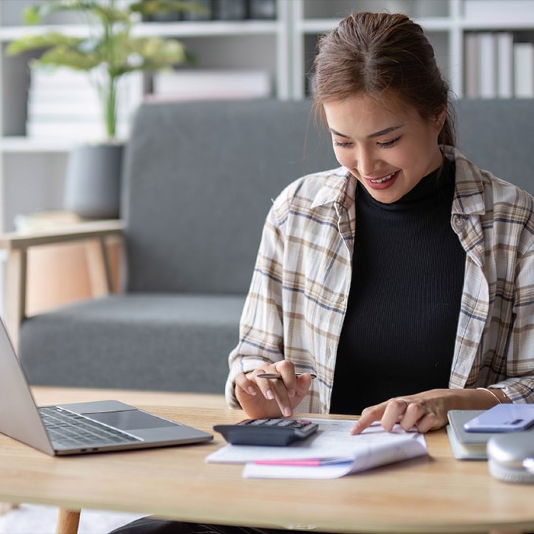 How-to-Cope-With-Financial-Stress 1